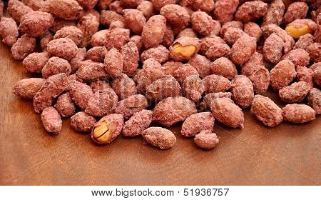 Crispy Sweet Peanuts