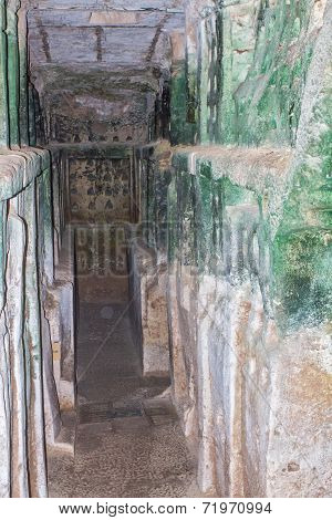 Cave Ar Bet Guvrin National Park