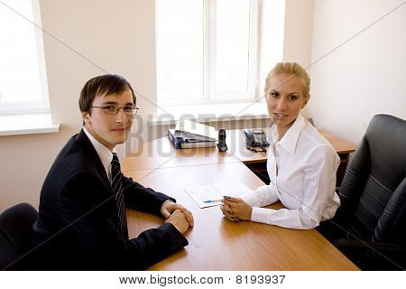 Business. Office samtaler.