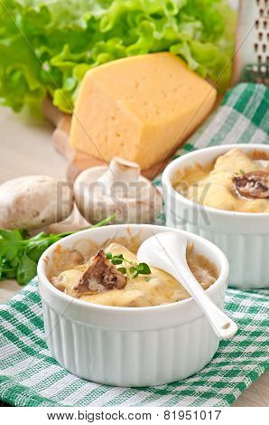 Julienne with mushrooms and cream