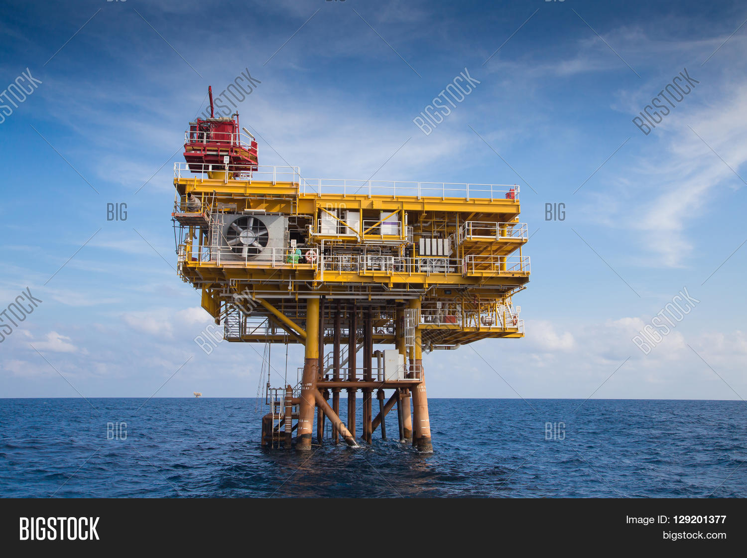 Oil Gas Wellhead Image & Photo (Free Trial) | Bigstock