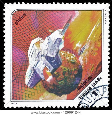 HUNGARY - CIRCA 1978 : Cancelled postage  stamp printed by Hungary, that shows Space ship near Phobos.