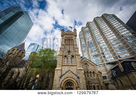 St Andrew's Presbyterian Church And Modern Buildings Along Simcoe Street, In Downtown Toronto, Ontar