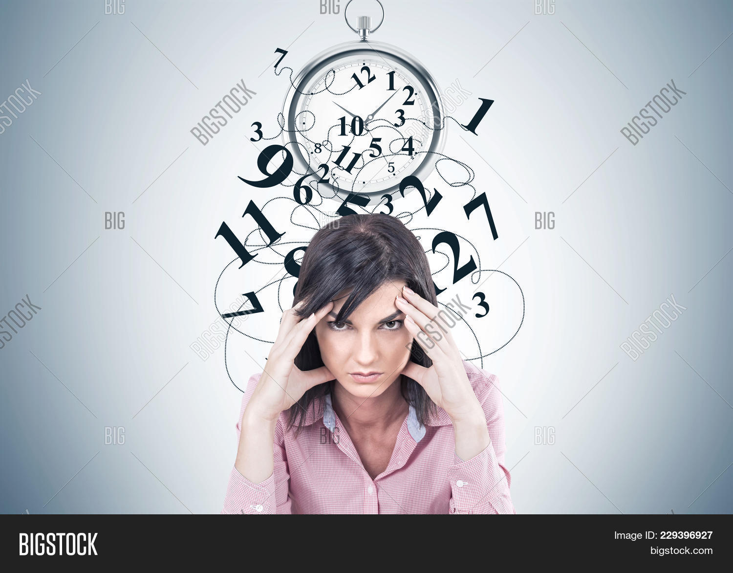 девушка управляющая временем