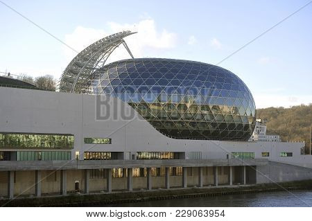 Boulogne-billancourt, France - December 28, 2017: The Seine Musical Is A Set Of Buildings Devoted To