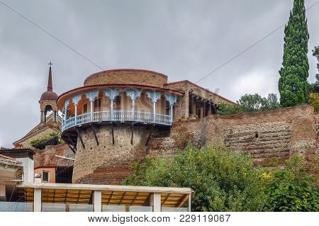 Remnants Of Queen Darejan (sachino) Palace In Tbilisi, Georgia