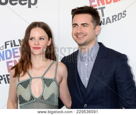 LOS ANGELES - MAR 3:  Sarah Ramos, Matt Spicer at the 2018 Film Independent Spirit Awards at the Beach on March 3, 2018 in Santa Monica, CA