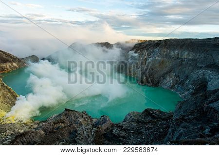 View From Ijen Crater, Sulfur Fume At Kawah Ijen, Vocalno In Indenesia