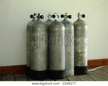 Divetanks