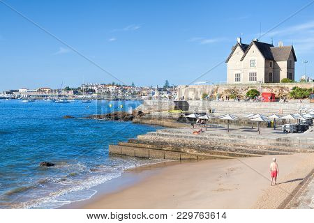 Cascais, Portugal - September 24 . 2017 . View Of A Beach In The Touristic Village