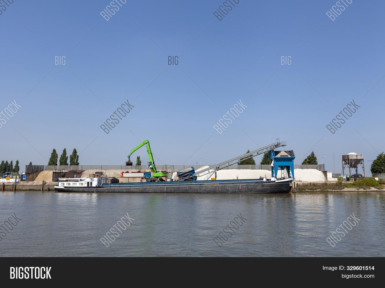 Loading Barge Sand Image & Photo (Free Trial) Bigstock