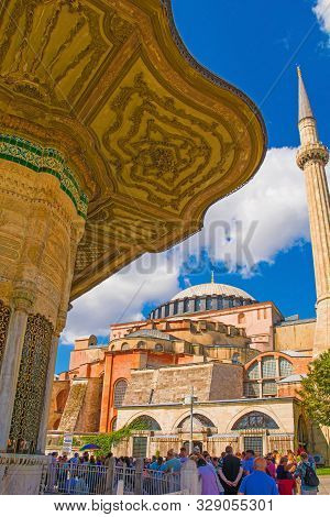 Istanbul, Turkey - September 6th 2019. Tourists Outside The Fountain Of Ahmed Iii In Sultanahmet, Fa