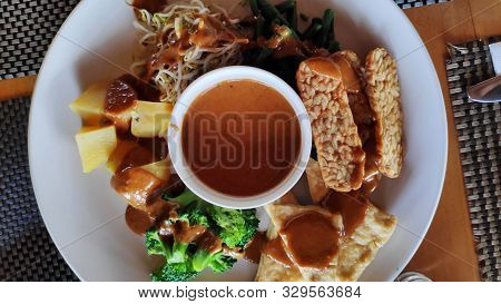 Gado-gado Indonesian Salad Served With Peanut Sauce