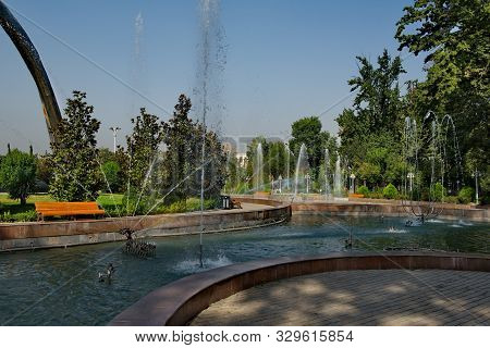 Tajikistan. Central Park 