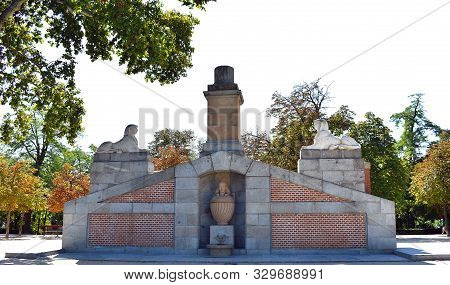 Egyptian Fountain Of God Canopo Fountain In The Gardens Of The Parque Del Retiro In Madrid. Spain. E