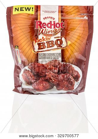 Winneconne, Wi - 23 October 2019: A  Package Of Franks Redhot Wings Kickin Bbq Chicken On An Isolate