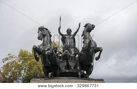 London, Uk, October 2019 - The Statue Of Boadicea And Her Daughters In Westminster, London, Uk