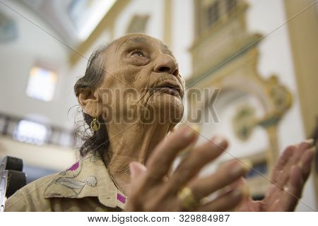 Sao Luis Do Maranhao, Maranhao, Brazil - May 18, 2016: Senior Woman Praying At Church Of Sao Joao, I
