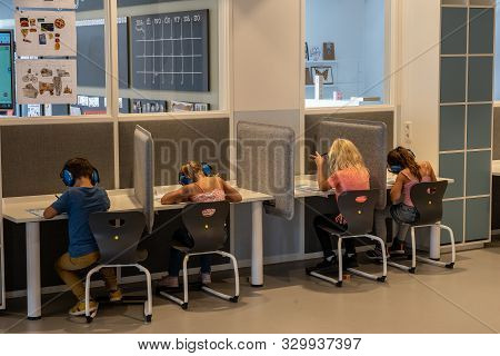 Nijmegen / Netherlands-september 13, 2019: Modern School Building For Children Up To 12 Years Old. T
