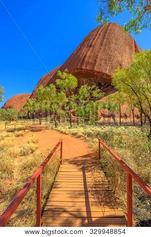 Uluru, Northern Territory, Australia - Aug 26, 2019: Footpath Along Lungkata Walk Connecting Kuniya 