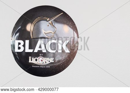 Bordeaux , Aquitaine France - 07 30 2021 : Licorne Black Dark Lager Beer Text Brand And Logo Sign On