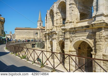 An image of the Arena in Arles France