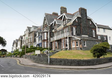 Keswick, English Lake District, U.k. 28 July, 2021. Beautiful Town Centre In Keswick, English Buidin