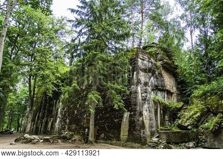 Adolf Hitlers Bunker - The Wolfs Lair, In Wolfsschanze. Poland
