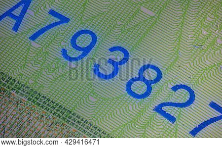 Macro Photography Of 5 Malaysian Ringgit With Fluor Light. Extreme Close-up Of Rm5 Malaysia. Sharp C