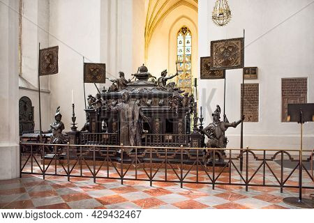 Munich, Germany - September 12, 2018: The Tomb Of Emperior Ludwig Iv Of Bavaria With Sculptures Of K