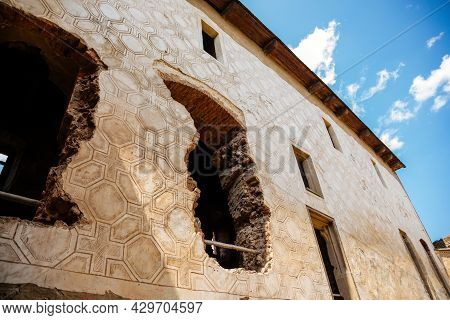 Town Zebrak In Central Bohemia, Czech Republic, 24 July 2021: Medieval Royal Gothic Castle Tocnik, G