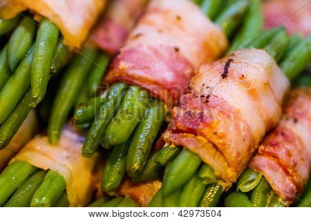 green beans warped in bacon