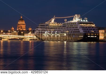 Saint Petersburg, Russia - June 20, 2019: The Five-star Cruise Liner Azamara Jorney And The Dome Of 