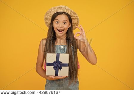 This Sale Is Too Hot. Happy Kid With Gift Box Show Ok Sign. Holiday Sale. Birthday Anniversary. Fant