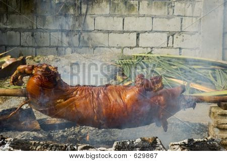 Lechon o maiale arrosto