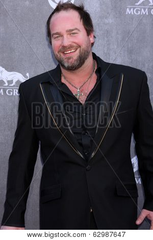 LAS VEGAS - APR 6:  Lee Brice at the 2014 Academy of Country Music Awards - Arrivals at MGM Grand Garden Arena on April 6, 2014 in Las Vegas, NV