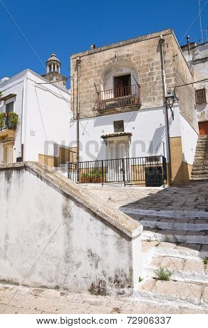 Alleyway. Laterza. Puglia. Italy.