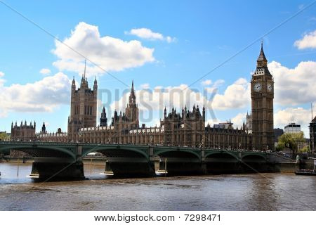 伦敦桥和大笨钟