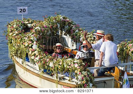 Westland flydende blomst Parade 2010, Nederlandene