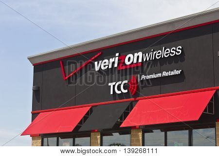 Marion IN - Circa July 2016: Verizon Wireless Retail Location. Verizon is One of the Largest Communication Technology Companies VIII