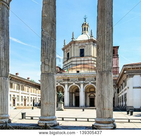 San Lorenzo Church, Milan Hdr