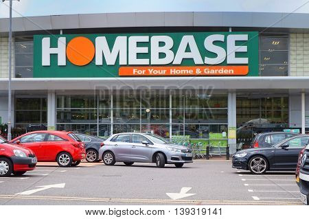 Basingstoke, Uk - July 20, 2016: Entrance And Car Park Of The Homebase Diy Home Improvement Store