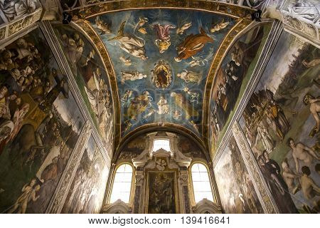 Interiors San Frediano Basilica, Lucca, Italy