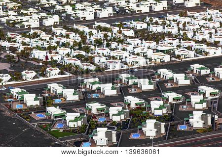 settlement of new houses all in same style