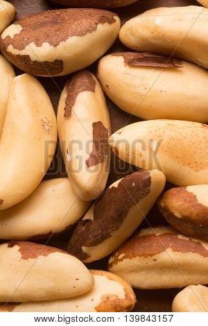 Close-up on Castanha do Para over a wooden table