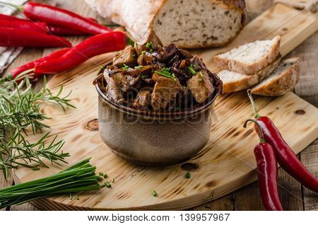 Teriyaki Chicken With Bread