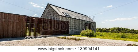 Cottage Style Still Fashionable