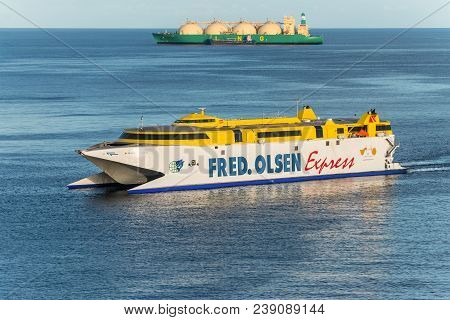 Santa Cruz De Tenerife, Canary Islands, Spain - Desember 11, 2016: High-speed Ship Catamaran Hsc Ben
