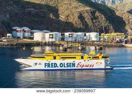Santa Cruz De Tenerife, Canary Islands, Spain - Desember 11, 2016: High-speed Ship Catamaran Hsc Ben