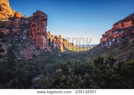 Fay Canyon Vista